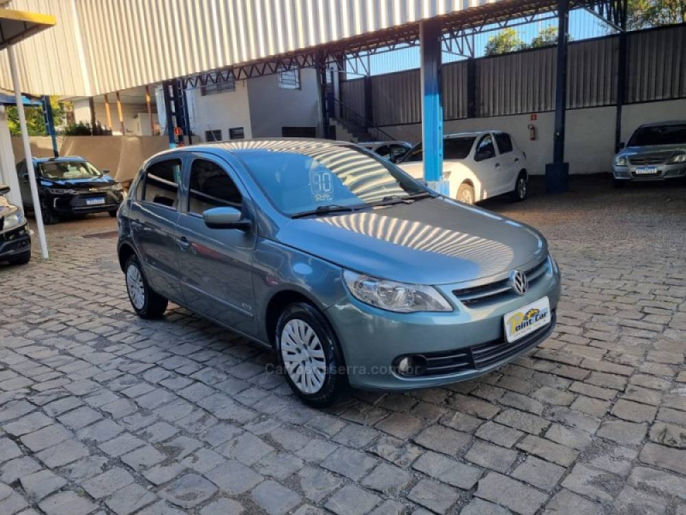 VOLKSWAGEN - GOL - 2010/2010 - Cinza - R$ 23.900,00