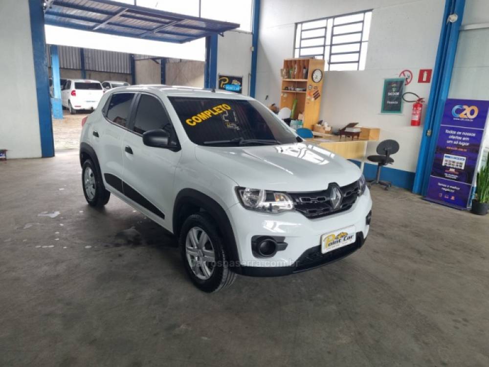 RENAULT - KWID - 2020/2021 - Branca - R$ 45.900,00