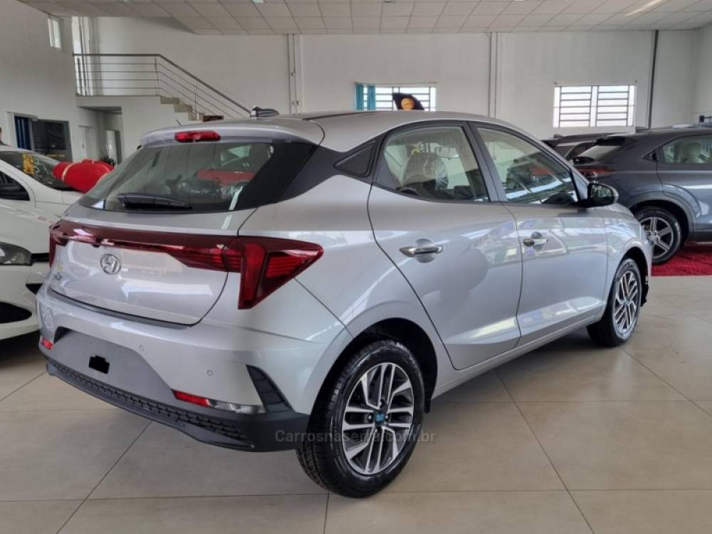 HYUNDAI - HB20 - 2024/2025 - Prata - Sob Consulta