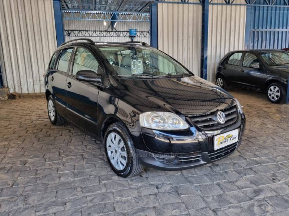 VOLKSWAGEN - SPACEFOX - 2009/2009 - Preta - R$ 28.900,00