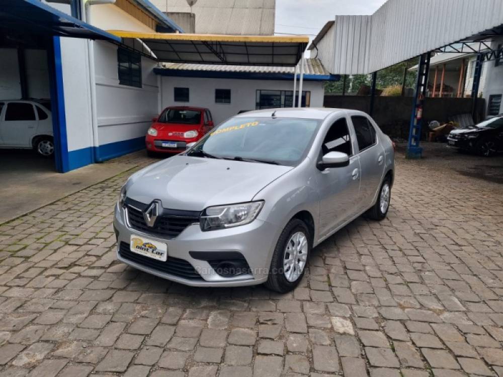 RENAULT - LOGAN - 2020/2021 - Prata - R$ 51.900,00