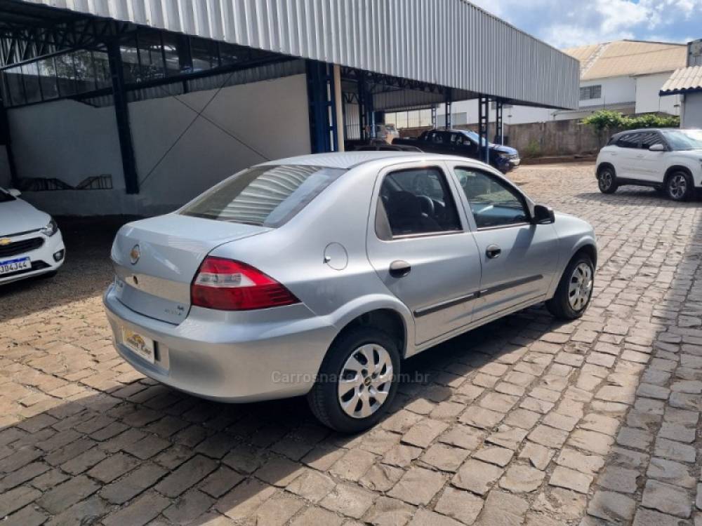 CHEVROLET - PRISMA - 2009/2010 - Prata - R$ 25.900,00