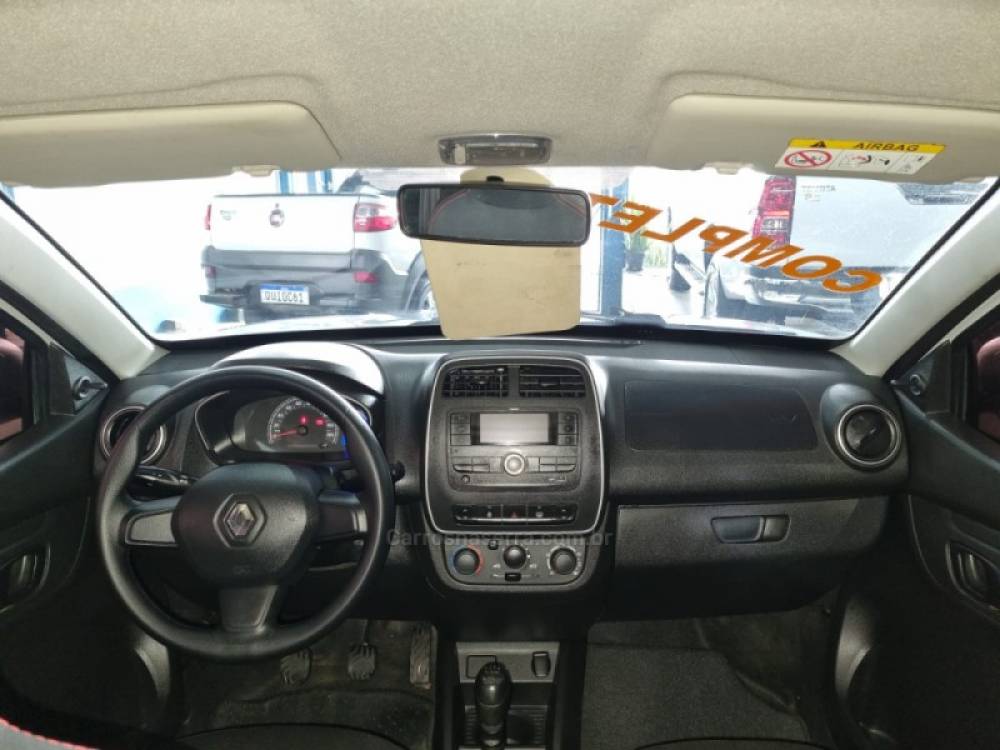 RENAULT - KWID - 2020/2021 - Branca - R$ 45.900,00