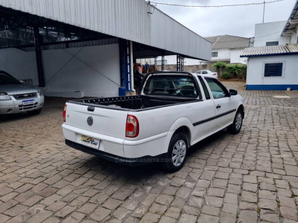 VOLKSWAGEN - SAVEIRO - 2008/2009 - Branca - R$ 27.500,00