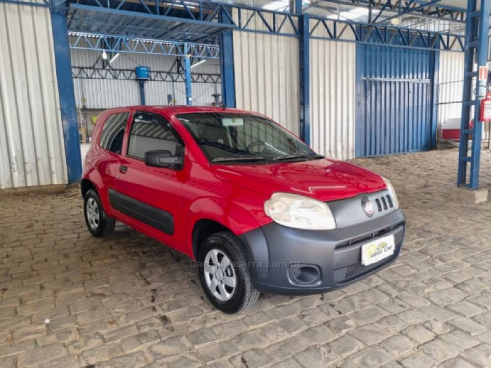 FIAT - UNO - 2013/2013 - Vermelha - R$ 24.900,00