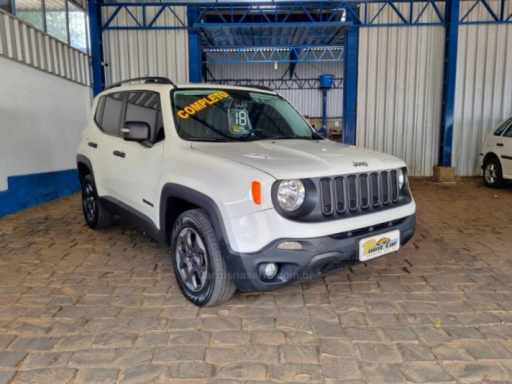 JEEP - RENEGADE - 2018/2018 - Branca - R$ 88.500,00