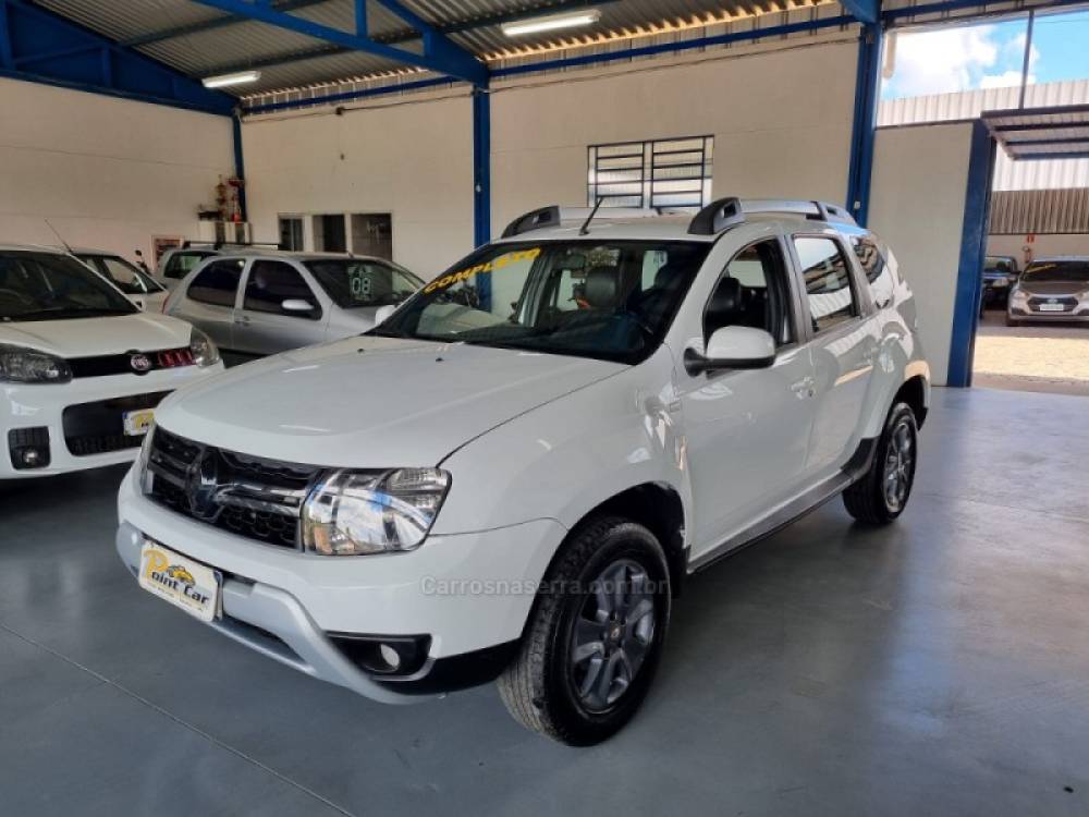 RENAULT - DUSTER - 2018/2019 - Branca - R$ 68.900,00