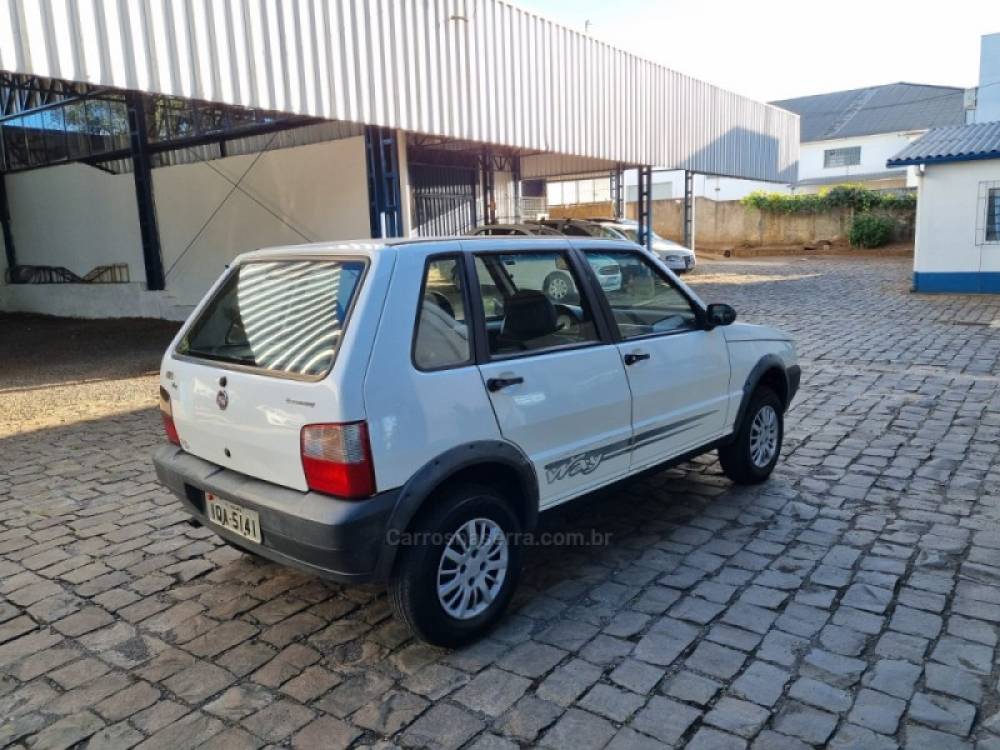 FIAT - UNO - 2009/2010 - Branca - R$ 25.900,00