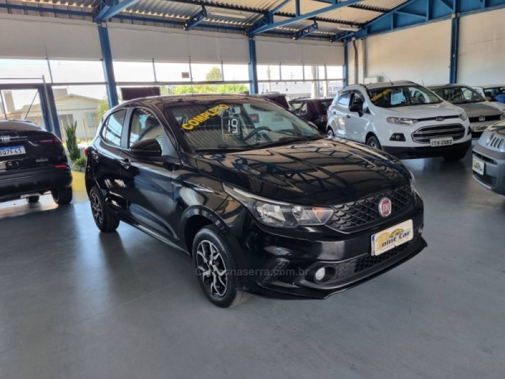 FIAT - ARGO - 2019/2019 - Preta - R$ 54.500,00