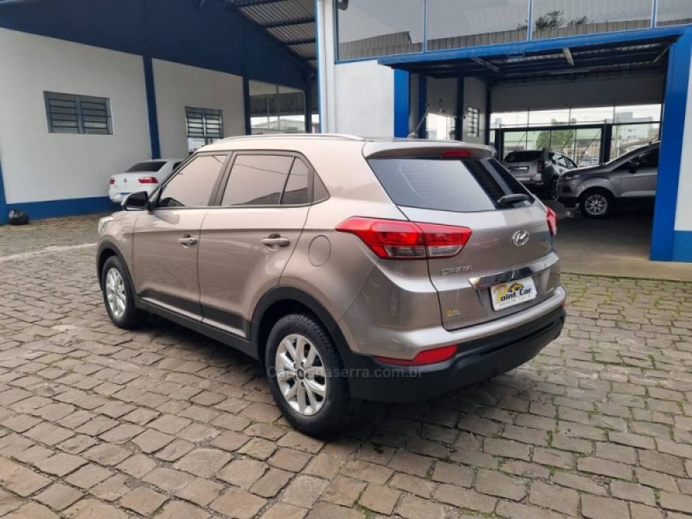 HYUNDAI - CRETA - 2021/2022 - Prata - R$ 96.900,00