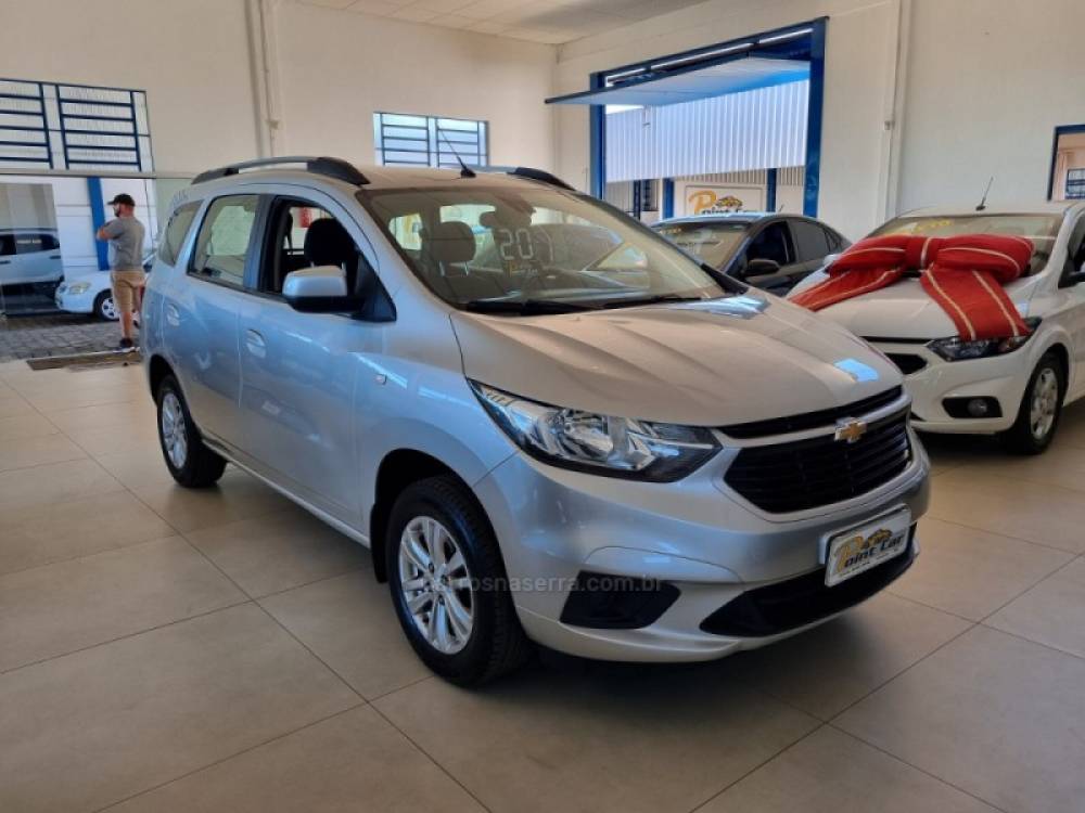 CHEVROLET - SPIN - 2019/2020 - Prata - R$ 70.900,00