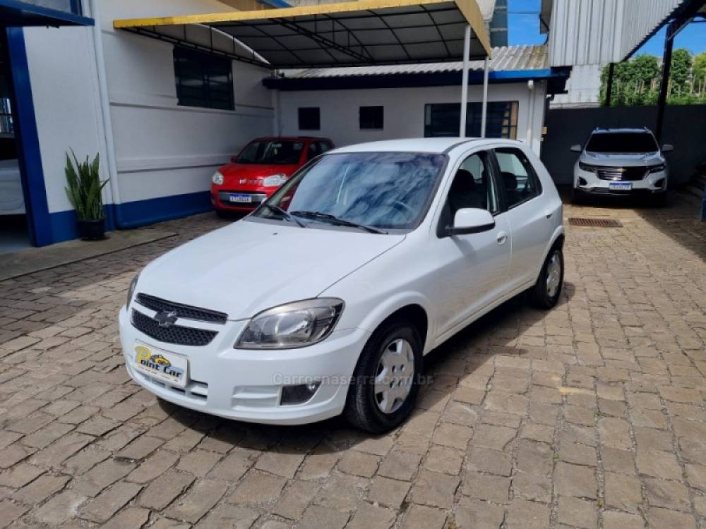 CHEVROLET - CELTA - 2014/2015 - Branca - R$ 34.900,00