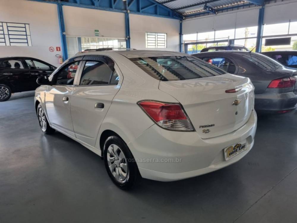 CHEVROLET - PRISMA - 2018/2018 - Branca - R$ 46.900,00