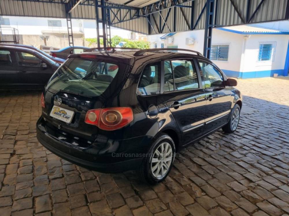 VOLKSWAGEN - SPACEFOX - 2009/2009 - Preta - R$ 28.900,00