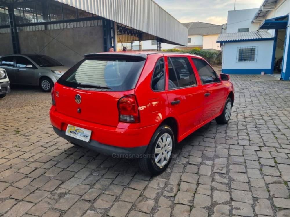 VOLKSWAGEN - GOL - 2009/2010 - Vermelha - R$ 22.000,00