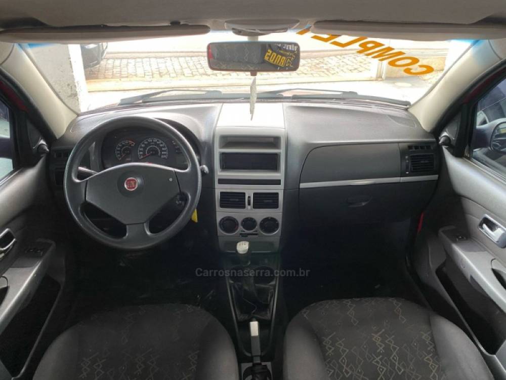 FIAT - PALIO - 2008/2009 - Vermelha - R$ 28.900,00