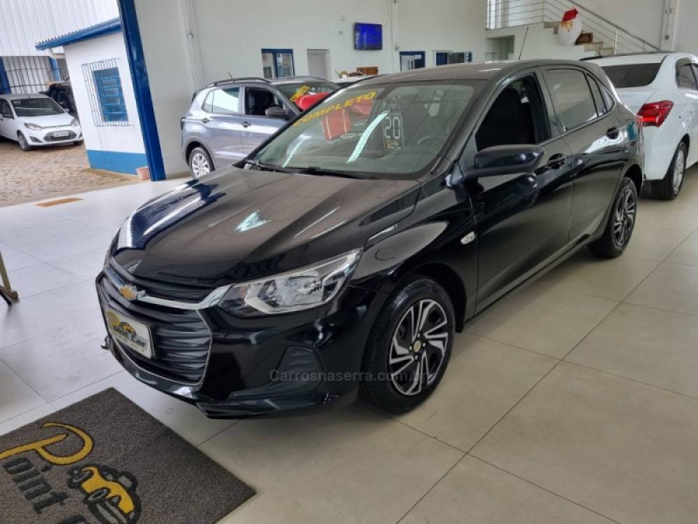 CHEVROLET - ONIX - 2020/2020 - Preta - R$ 68.500,00