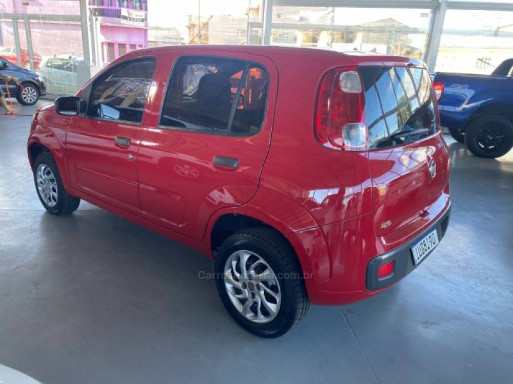 FIAT - UNO - 2013/2013 - Vermelha - R$ 30.900,00