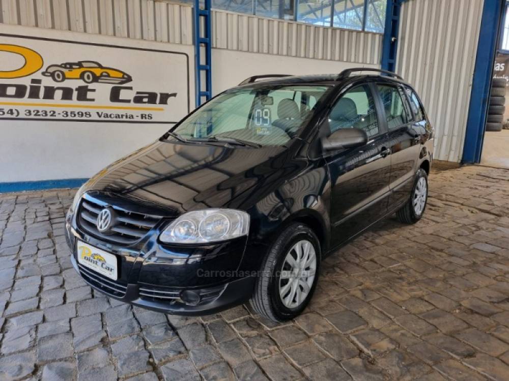 VOLKSWAGEN - SPACEFOX - 2009/2009 - Preta - R$ 28.900,00