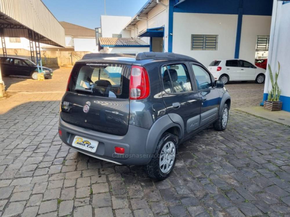 FIAT - UNO - 2012/2013 - Cinza - R$ 32.900,00