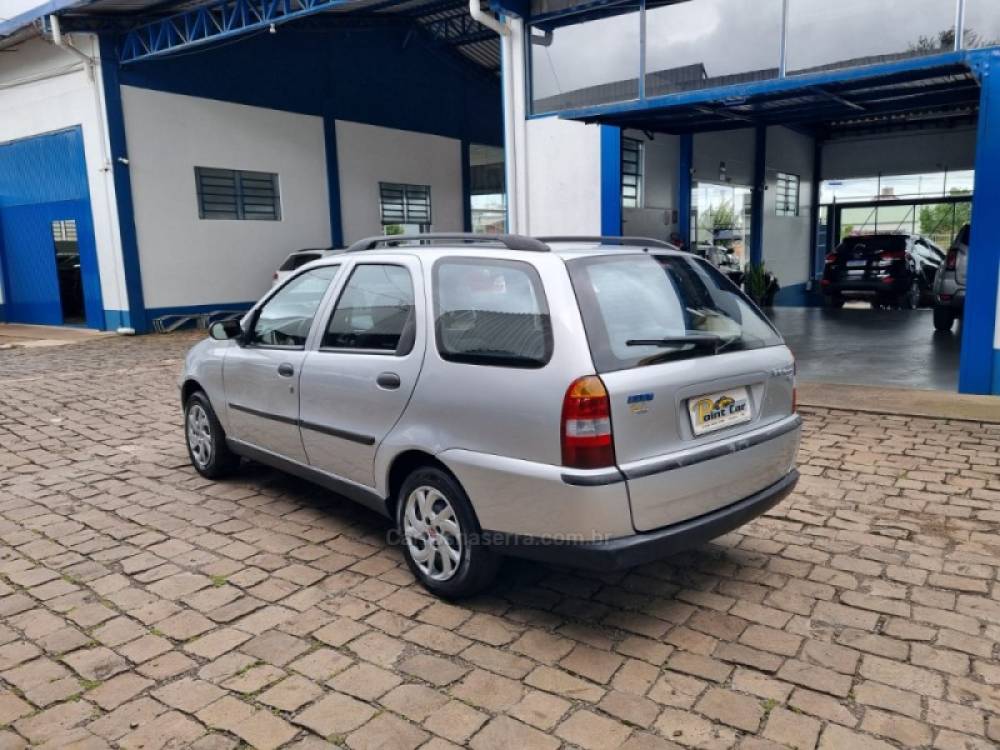 FIAT - PALIO - 2002/2003 - Prata - R$ 16.500,00