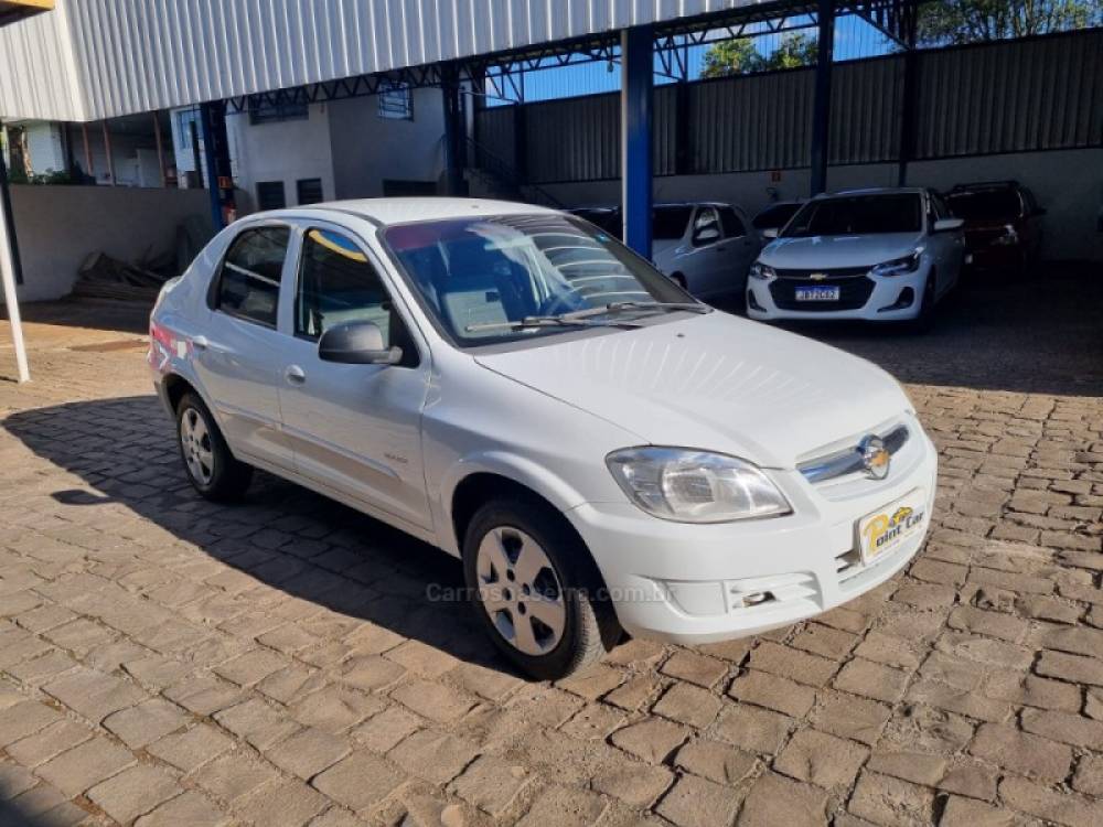 CHEVROLET - PRISMA - 2008/2009 - Branca - R$ 24.900,00