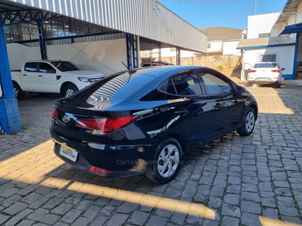 HYUNDAI - HB20S - 2019/2020 - Preta - R$ 72.900,00