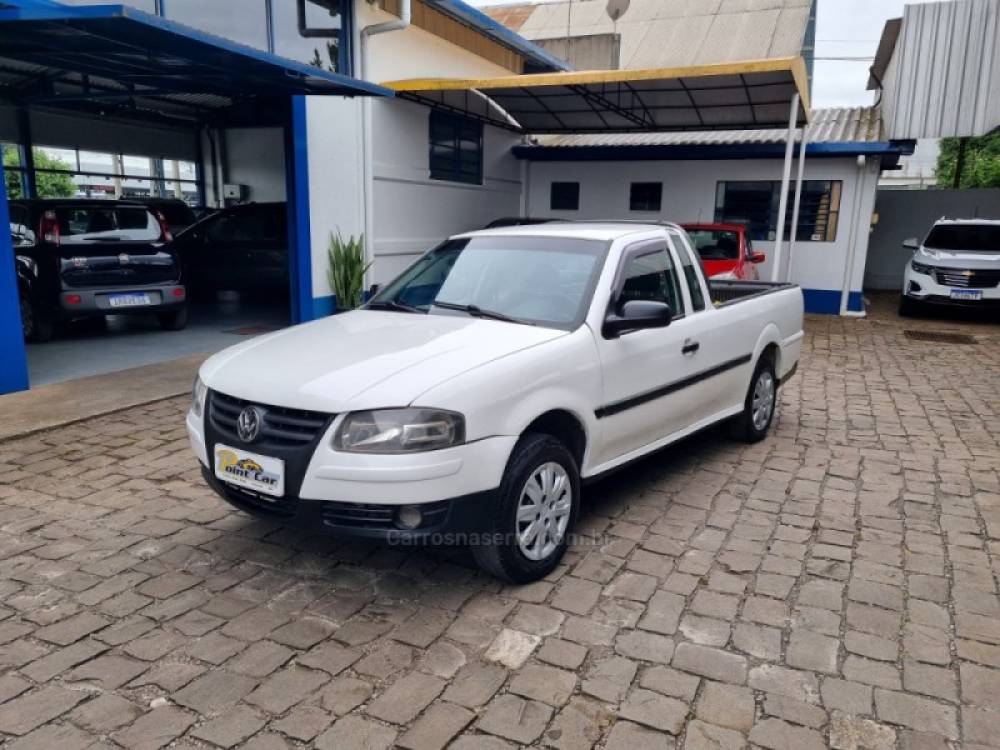 VOLKSWAGEN - SAVEIRO - 2008/2009 - Branca - R$ 27.500,00