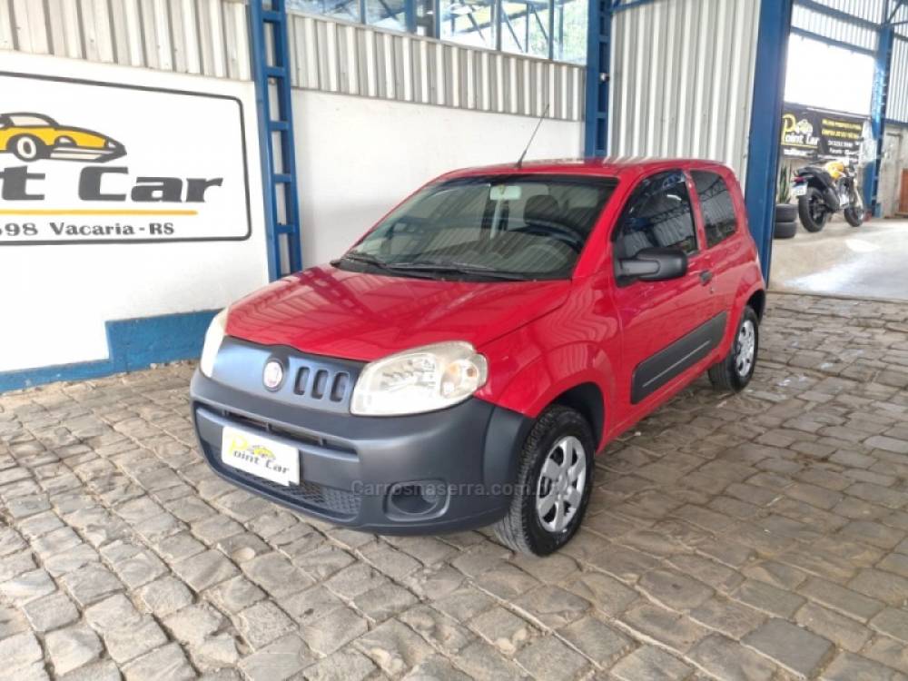 FIAT - UNO - 2013/2013 - Vermelha - R$ 24.900,00